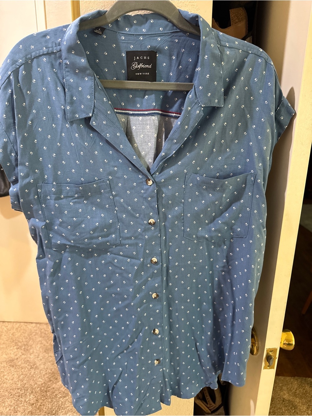 Blue Button-Down Women’s Short Sleeve Blouse with Subtle Print